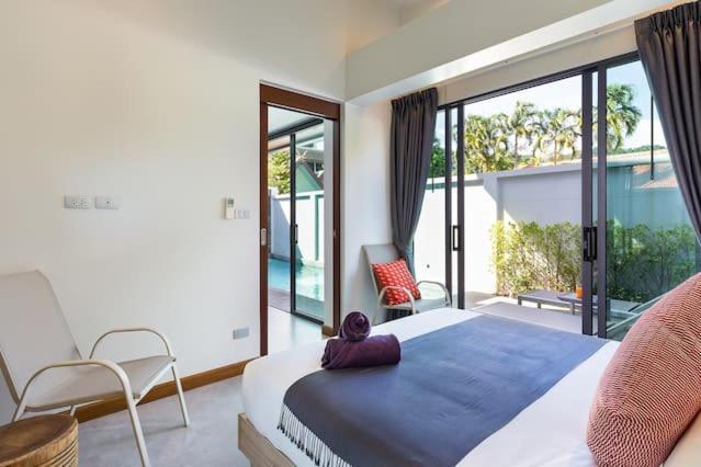 Villa Crystal Two-Bedroom Private Pool Villa Phuket Eksteriør billede