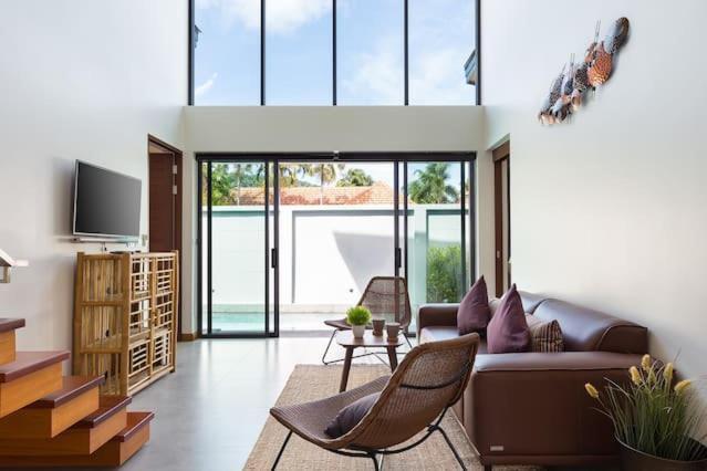 Villa Crystal Two-Bedroom Private Pool Villa Phuket Eksteriør billede